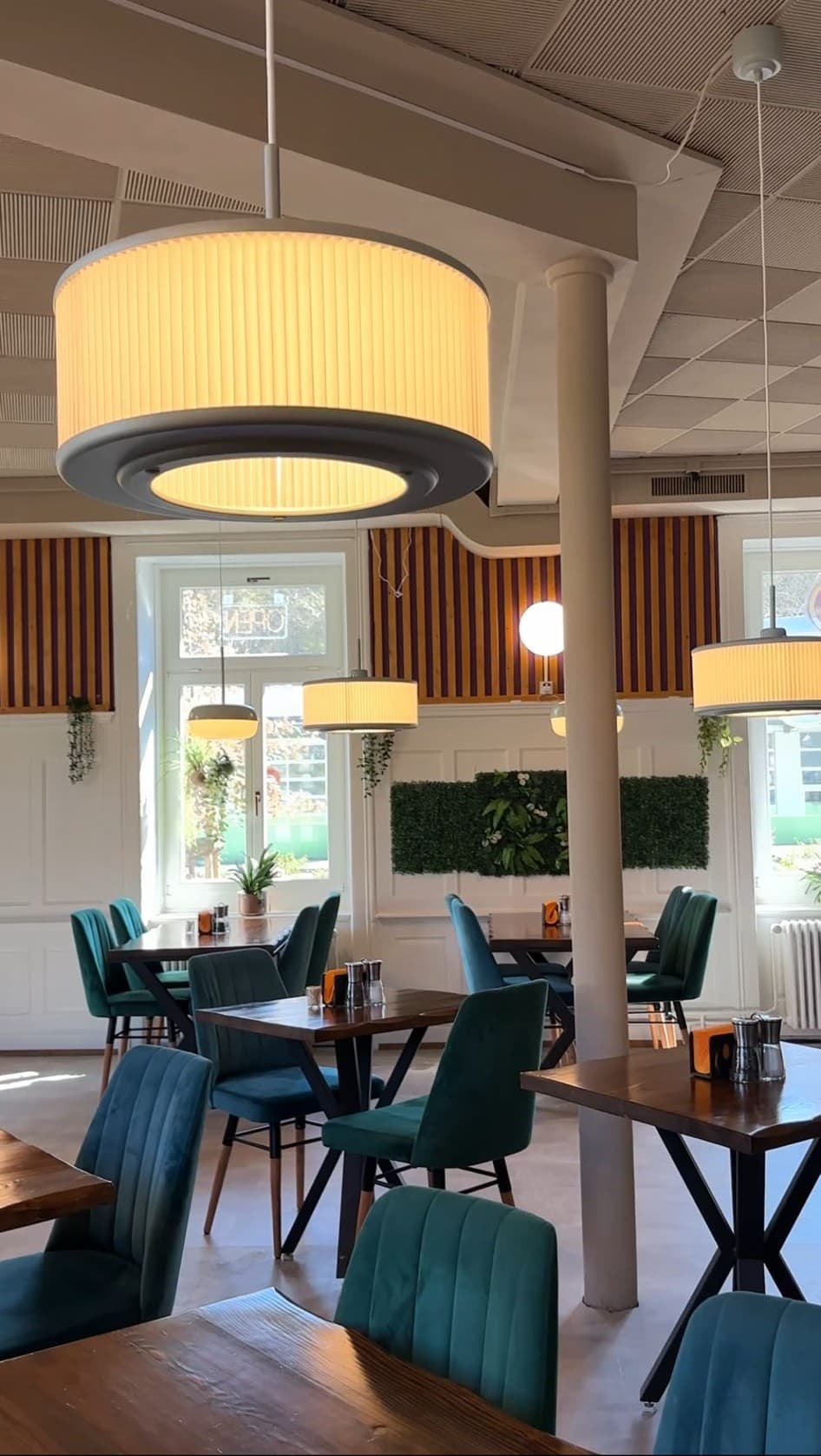Restaurant «Dä Burger», Schaffhausen – Nachher 3